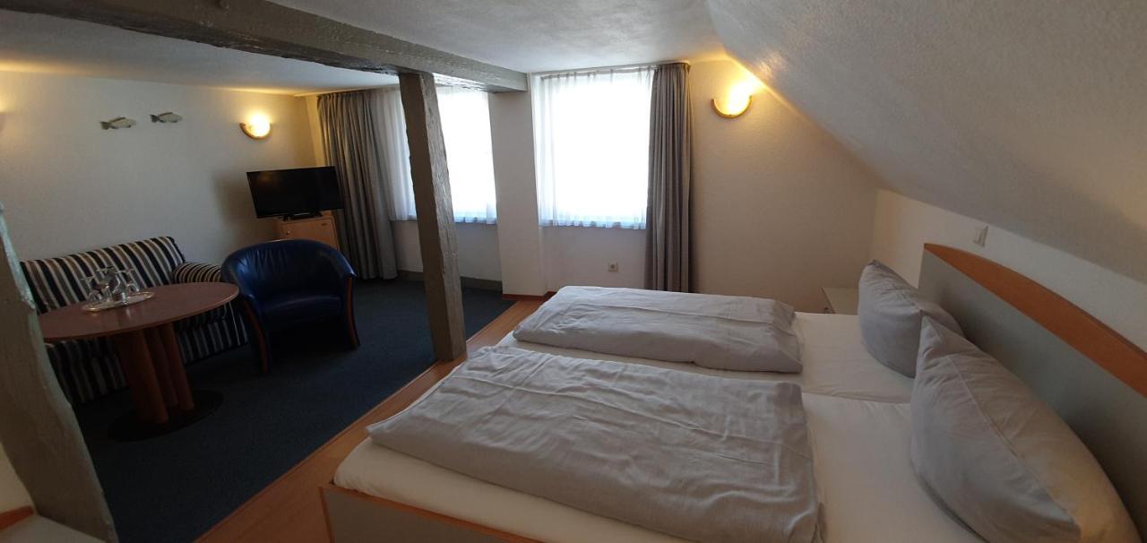 Hotel Zur Krone ฮาเมลน์ ภายนอก รูปภาพ